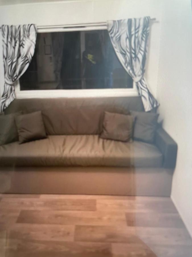 Camping Valras Climatise Hotel Serignan Bagian luar foto