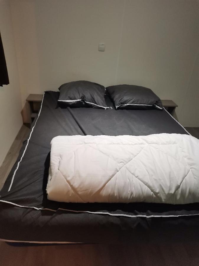 Camping Valras Climatise Hotel Serignan Bagian luar foto